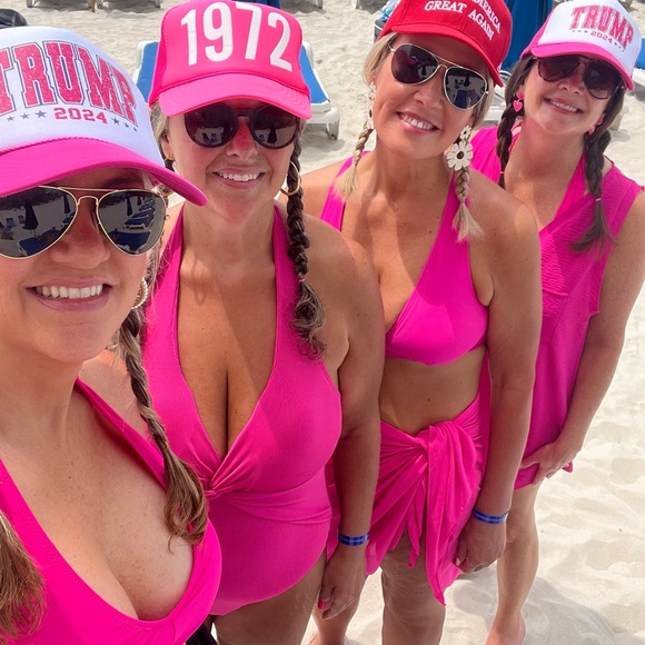 Meet your Posher, TerriLynn - Picture 11 of 13